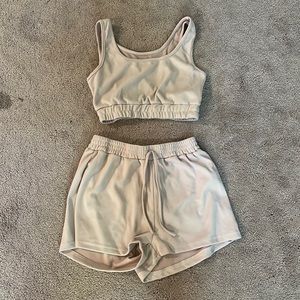 Amazon Lounge Set. Size M.